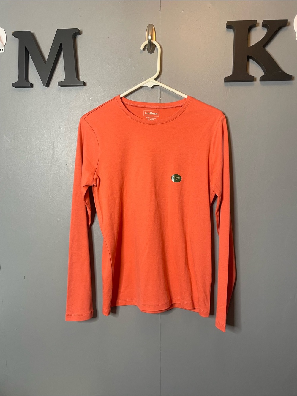 L.L. Bean Women's Long-Sleeve Crew Shirt in Coral New size small 100% cotton